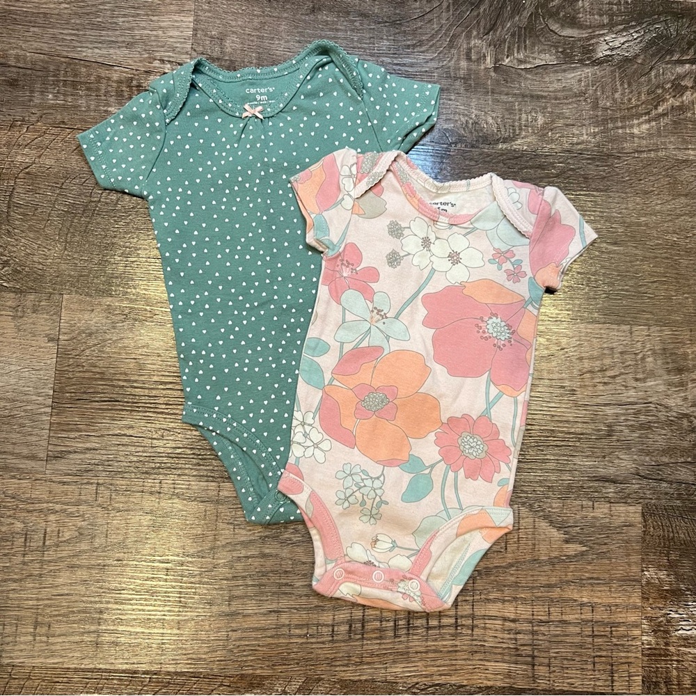 Carters Baby Girl Floral and Polka Dot Onesie Bundle 6 and 9 Month